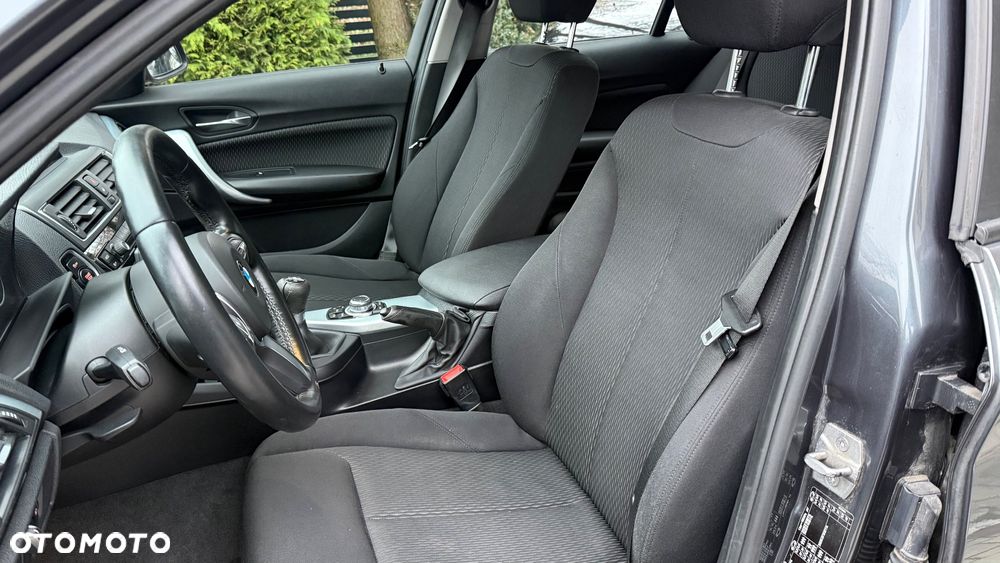 BMW Seria 1 118i Advantage - 24