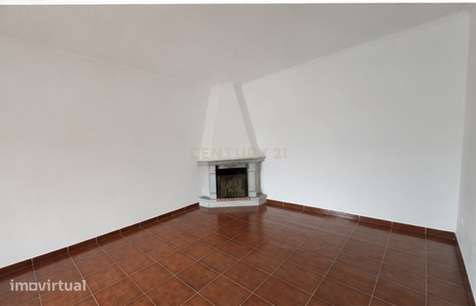 Casa localizada em Viana do Alentejo com 3 Quartos - Grande imagem: 4/4