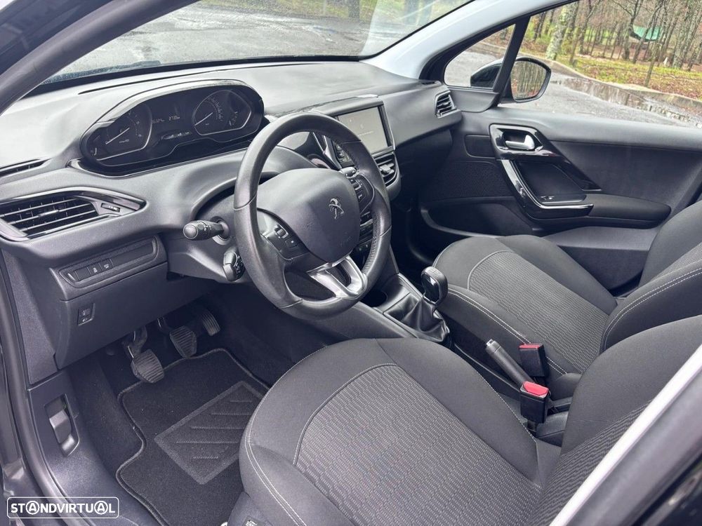 Peugeot 208 1.6 BlueHDi Allure - 10
