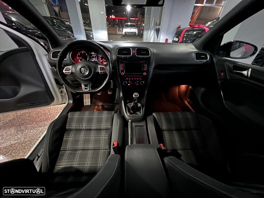 VW Golf 2.0 TDi GTD - 12