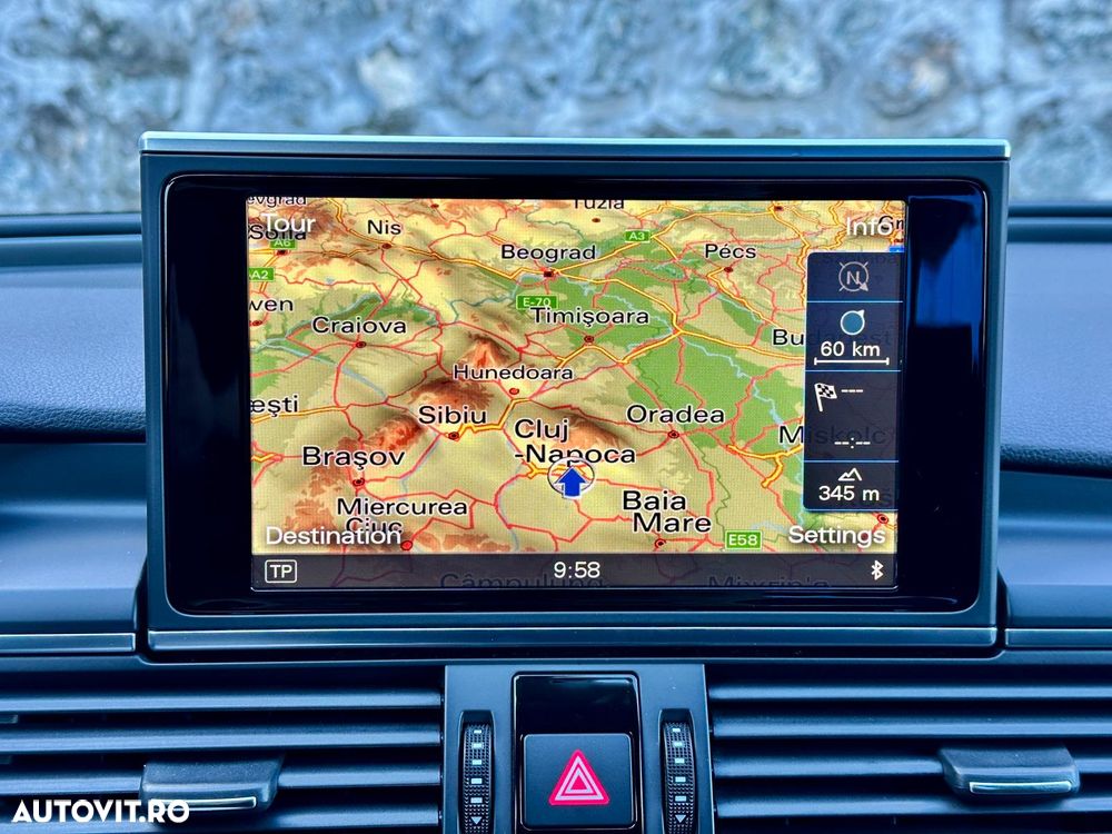 Audi A6 Avant 2.0 TDI Ultra DPF S tronic - 33