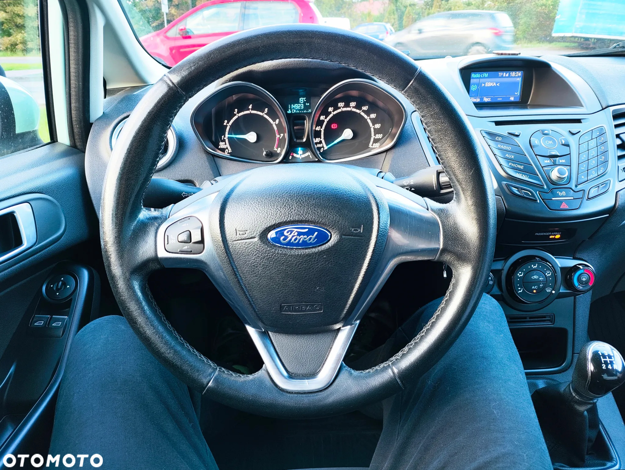 Ford Fiesta 1.4 Trend - 8