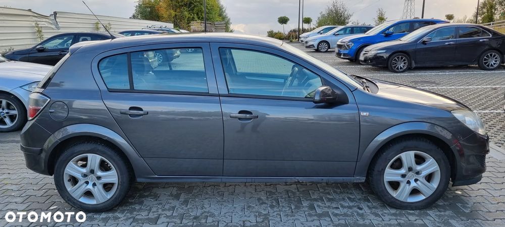 Opel Astra III 1.6 Enjoy - 3