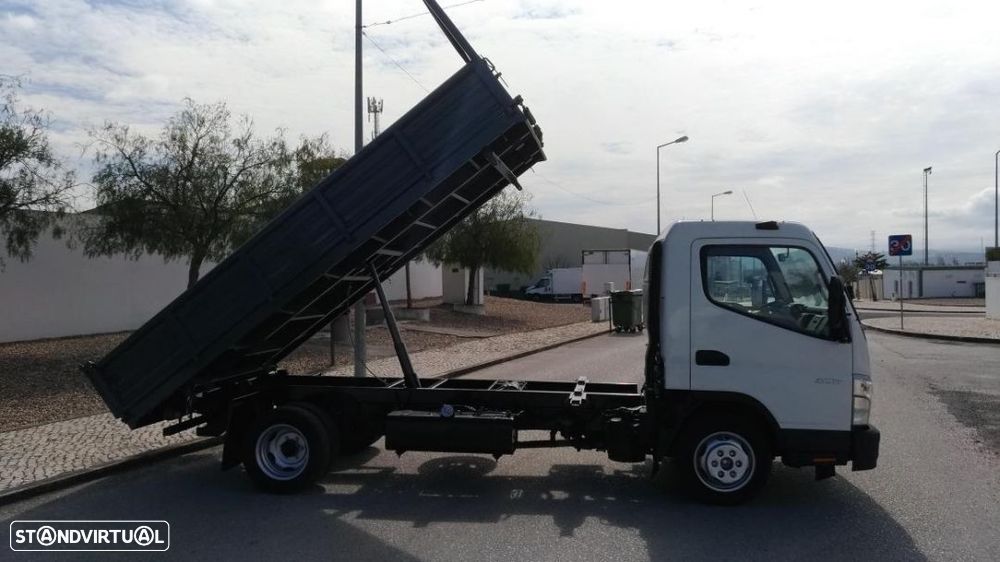 Mitsubishi Canter Fuso - 4