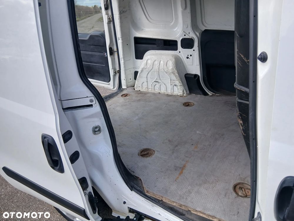 Opel Combo D Van - 12