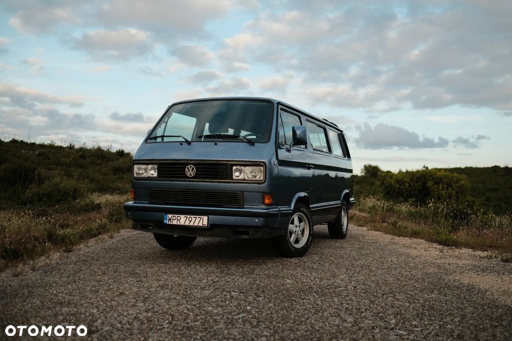 Volkswagen Multivan - 3