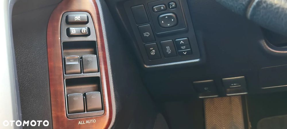 Toyota Land Cruiser LC 2.8 D-4D Prado - 30