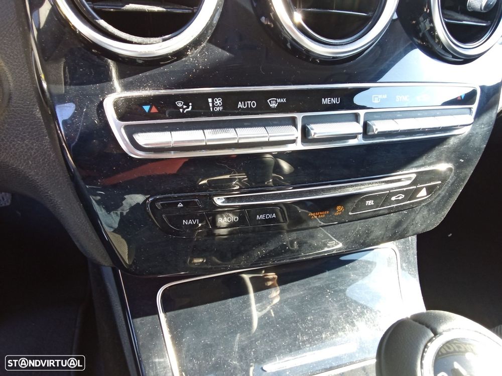 Mercedes-Benz C 200 d Avantgarde - 17