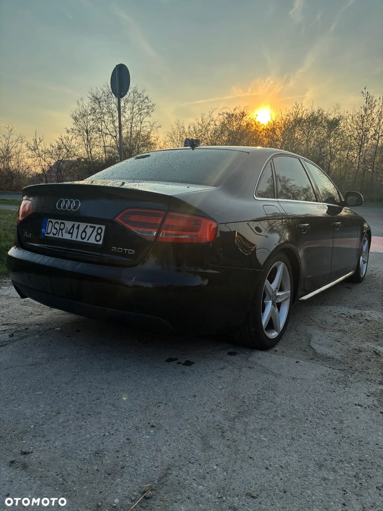 Audi A4 Limousine 2.0 TDI - 11