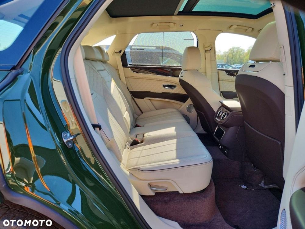 Bentley Bentayga - 10