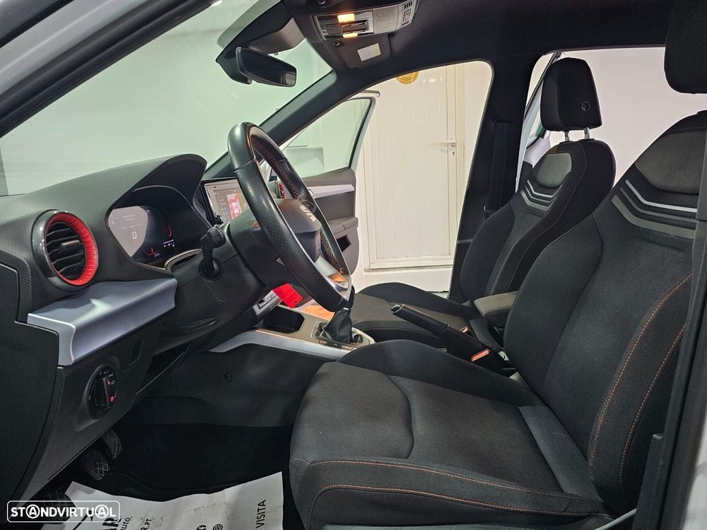 SEAT Arona 1.0 TSI FR - 11
