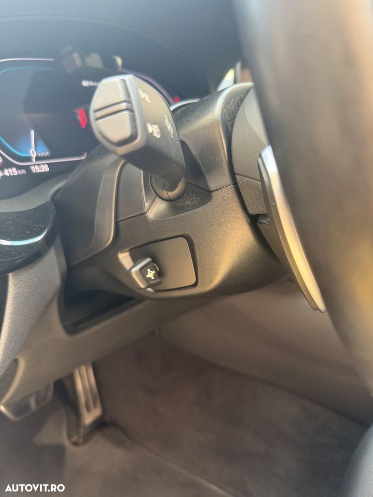 BMW Seria 5 530e Aut. M Sport Edition - 29
