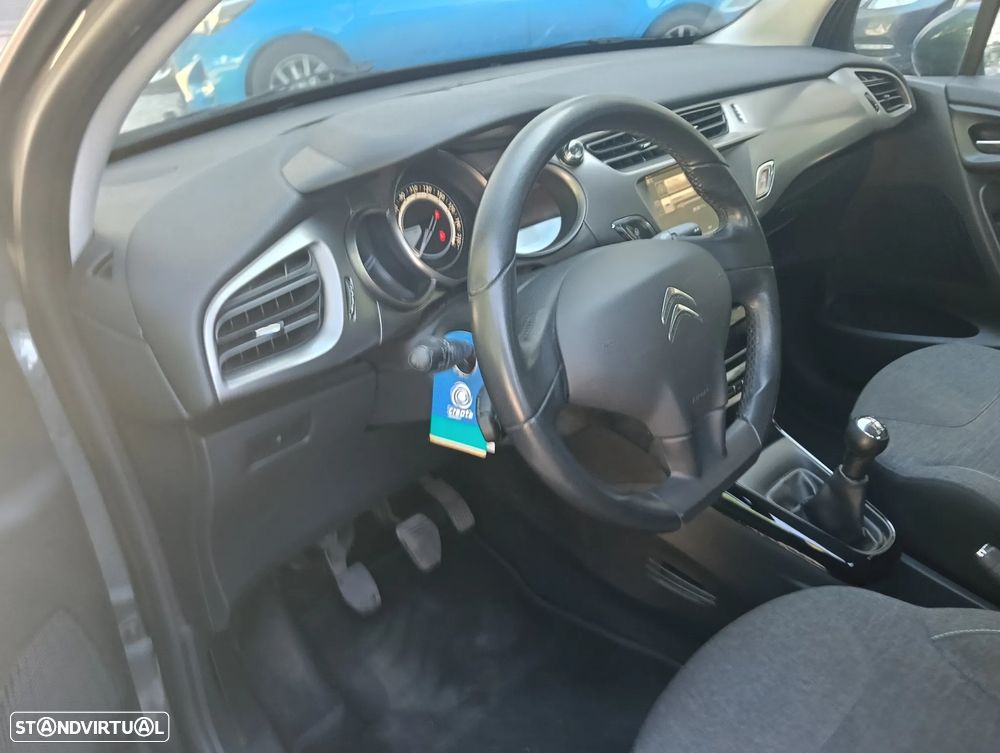 Citroën C3 1.2 VTi Seduction J16 - 12