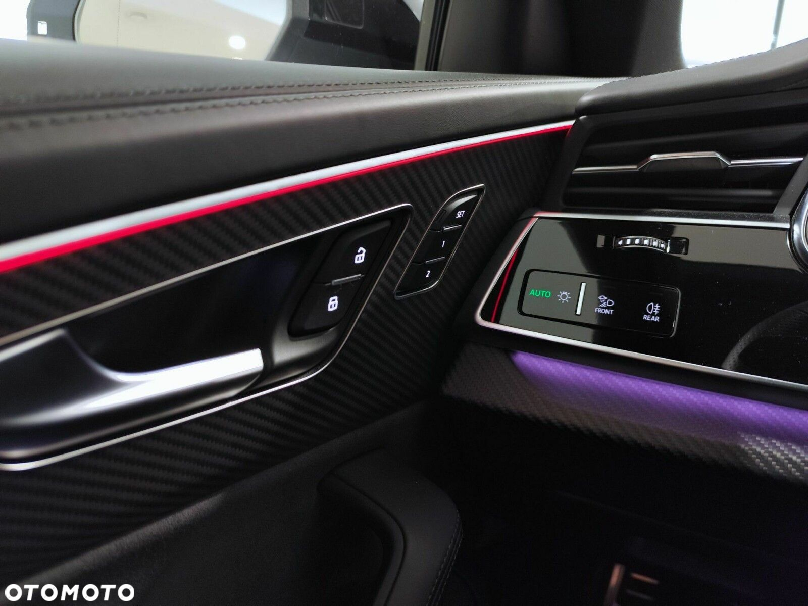 Audi RS Q8 - 16