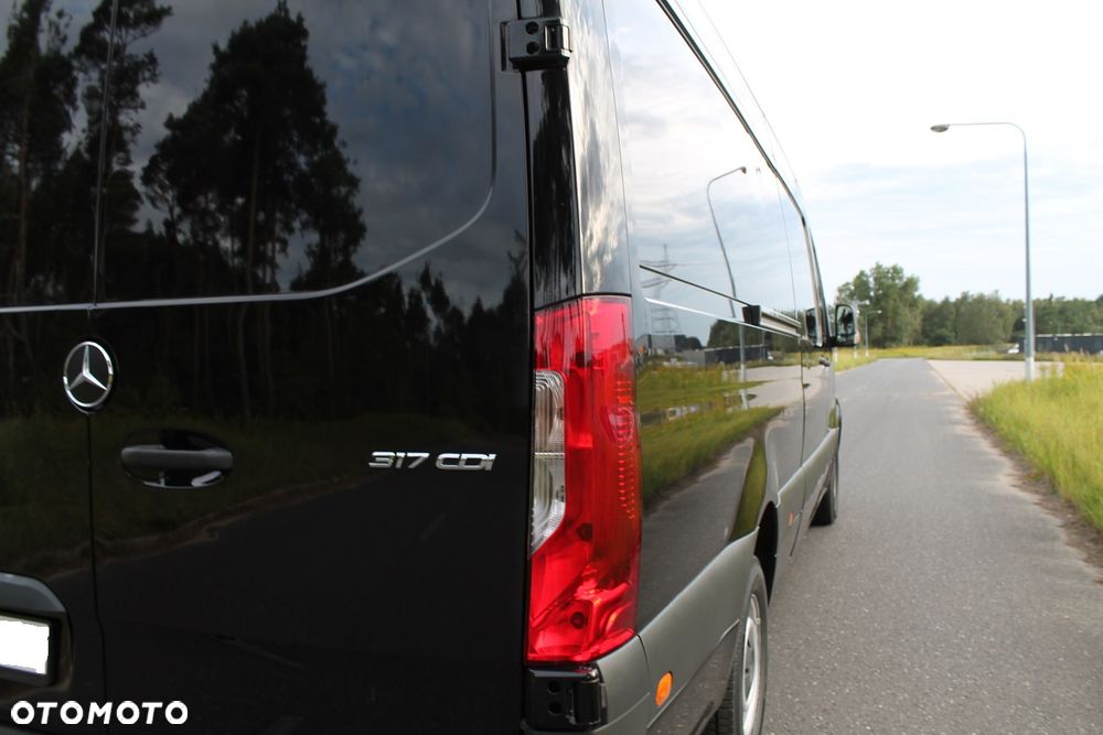 Mercedes-Benz Sprinter - 39