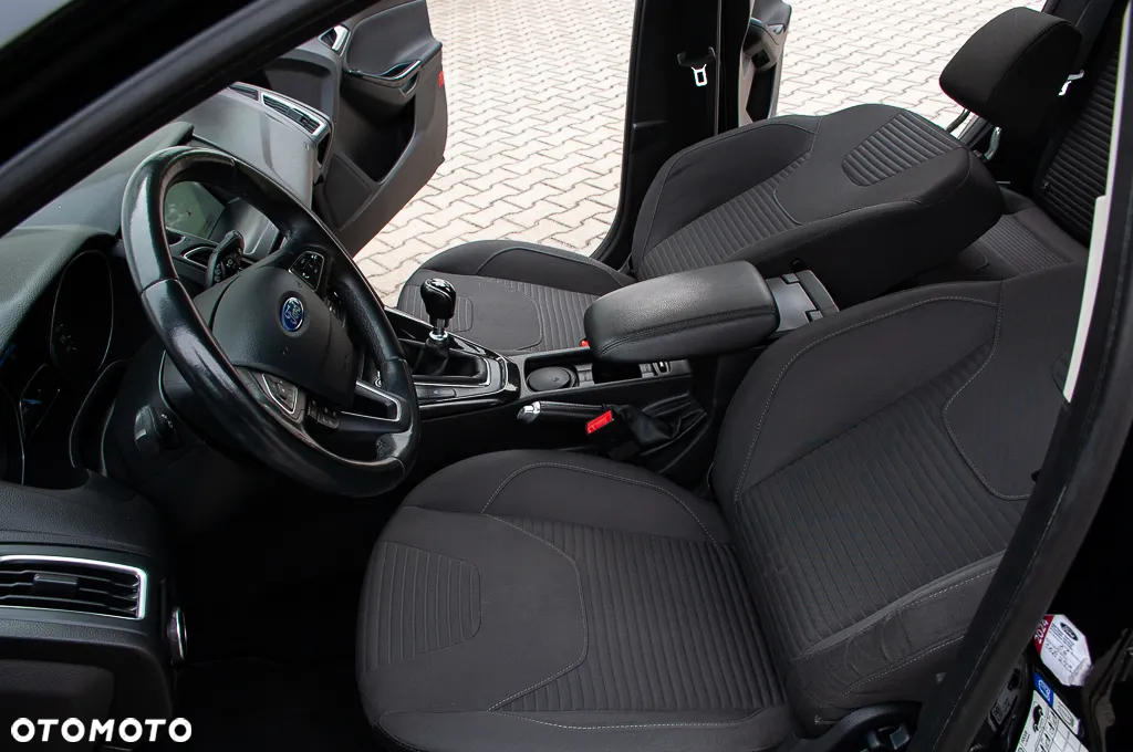 Ford Focus 1.0 EcoBoost Connected - 6