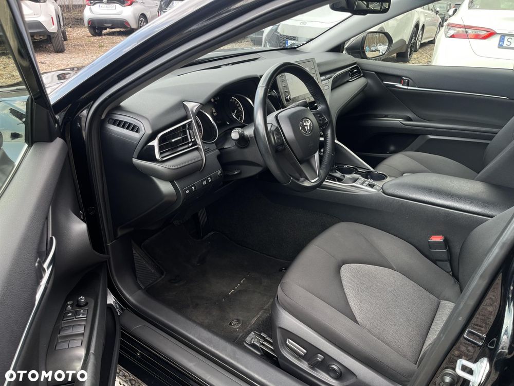 Toyota Camry 2.5 Hybrid Comfort CVT - 13