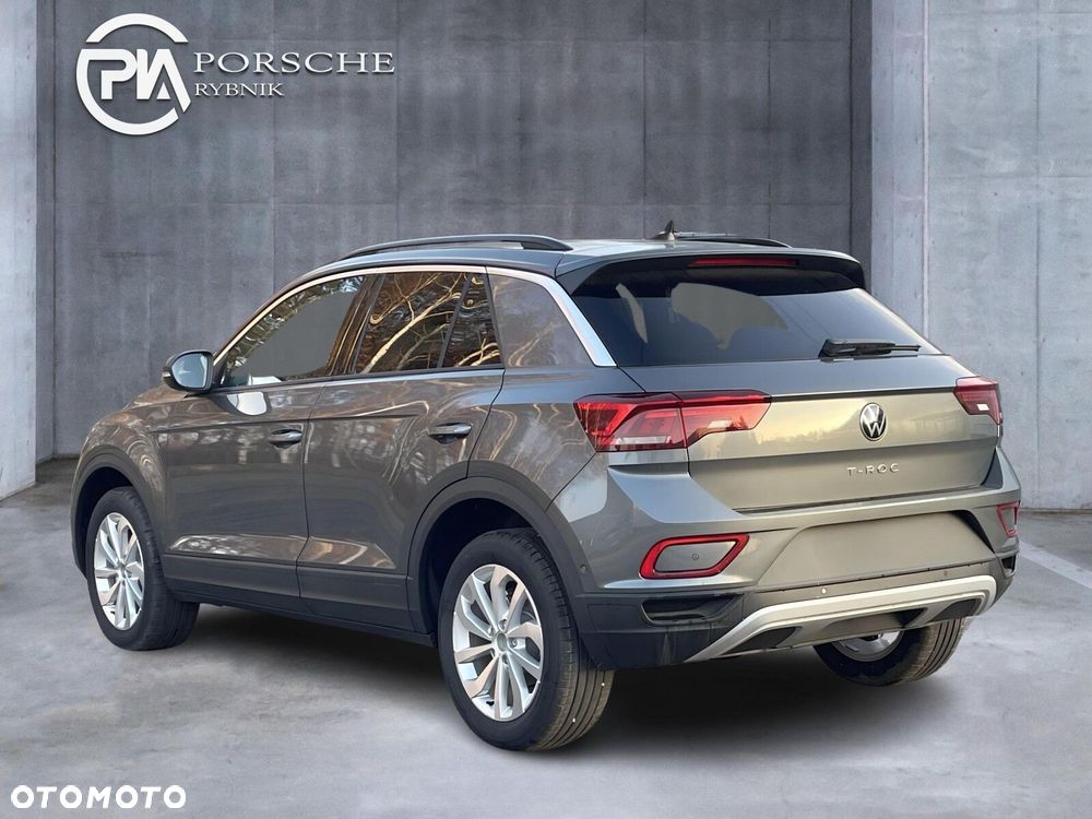 Volkswagen T-Roc - 4