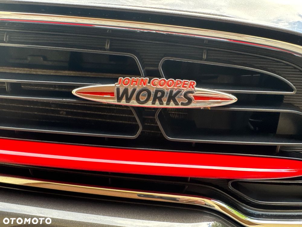 MINI John Cooper Works - 18