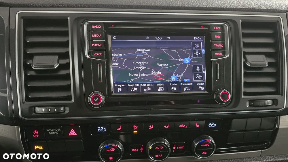 Volkswagen Multivan - 22