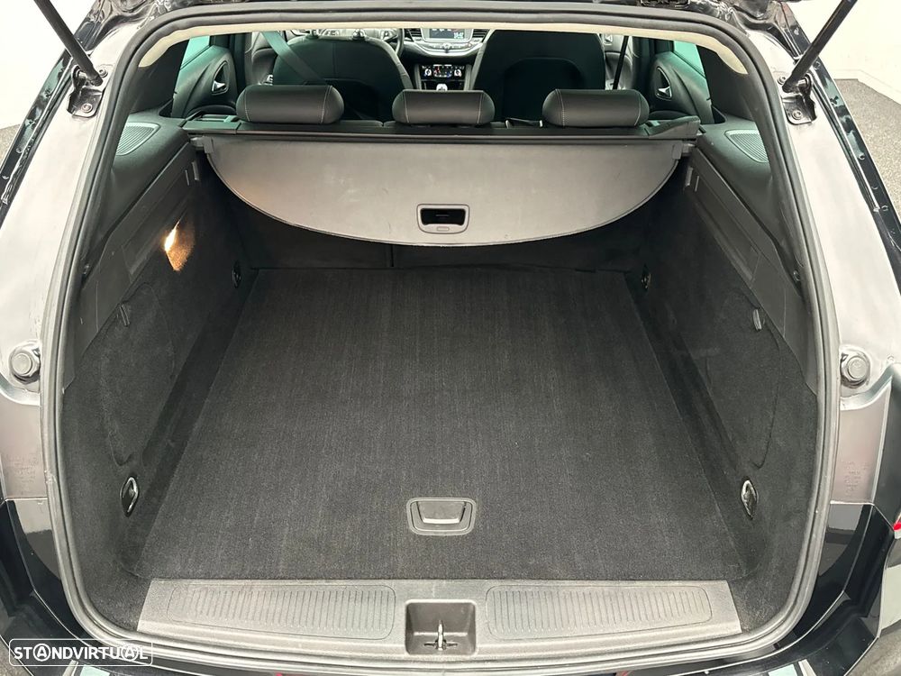 Opel Astra Sports Tourer 1.5 D S&S Ultimate - 10