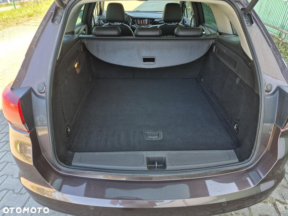 Opel Astra 1.6 CDTI Elite - 9