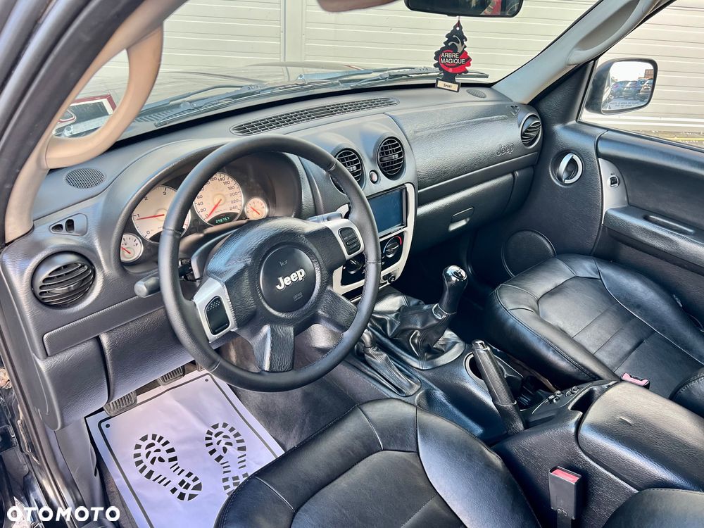 Jeep Cherokee 2.5L CRD Limited - 6