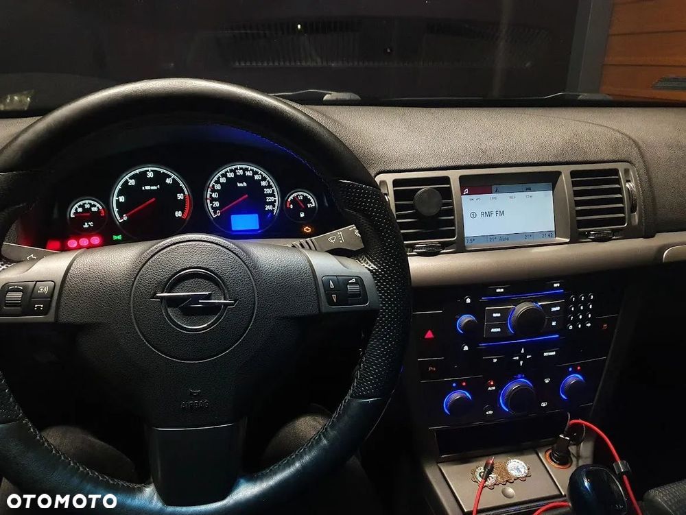 Opel Vectra 1.9 CDTI Sport - 18