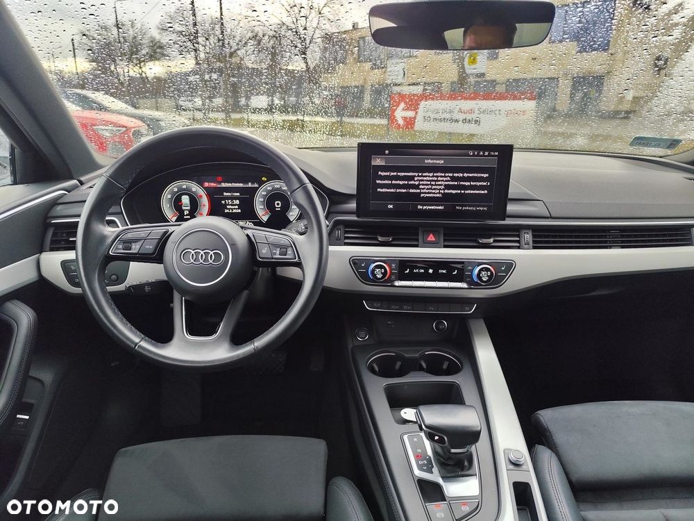 Audi A4 Limousine - 12