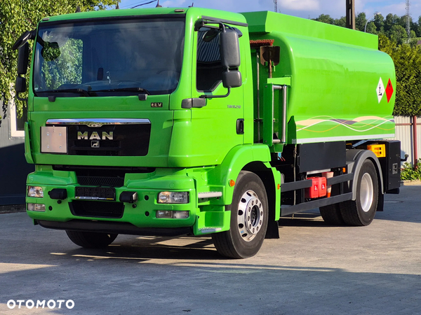 MAN AUTOCYSTERNA MAN TGM18250