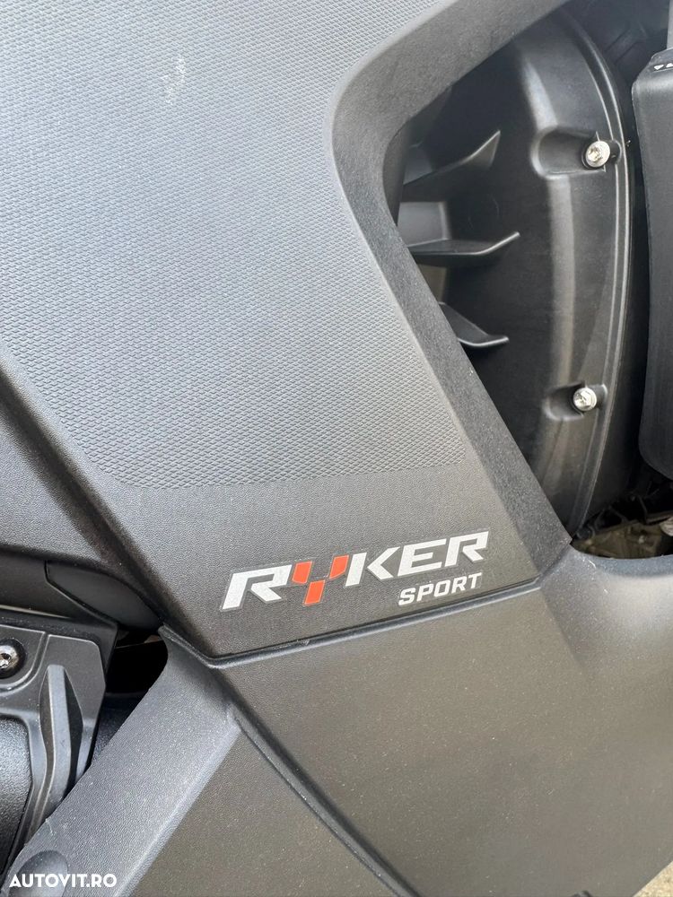 Can-Am Ryker 900 - 5