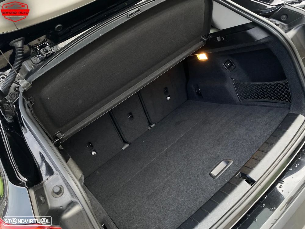 BMW X1 sDrive18d Advantage - 27