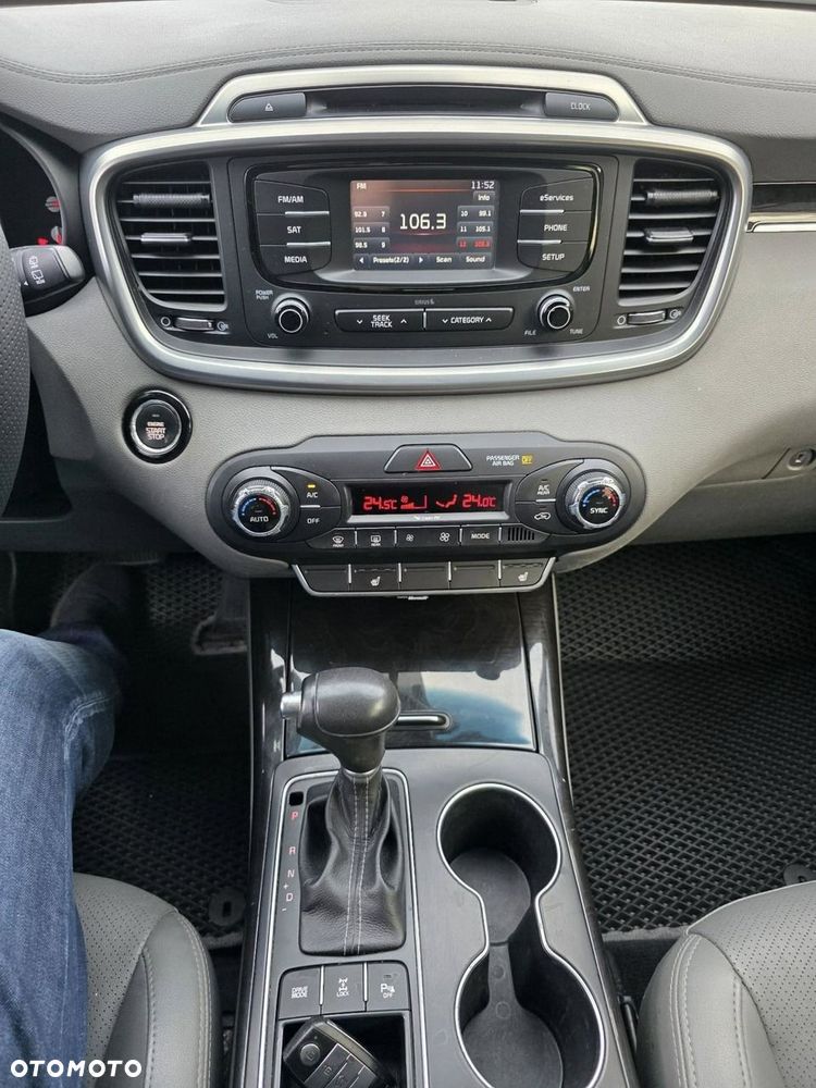 Kia Sorento - 17