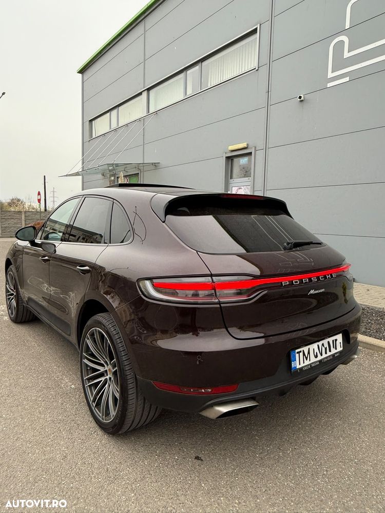 Porsche Macan - 4