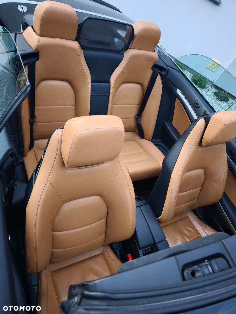 Mercedes-Benz Klasa E - 20