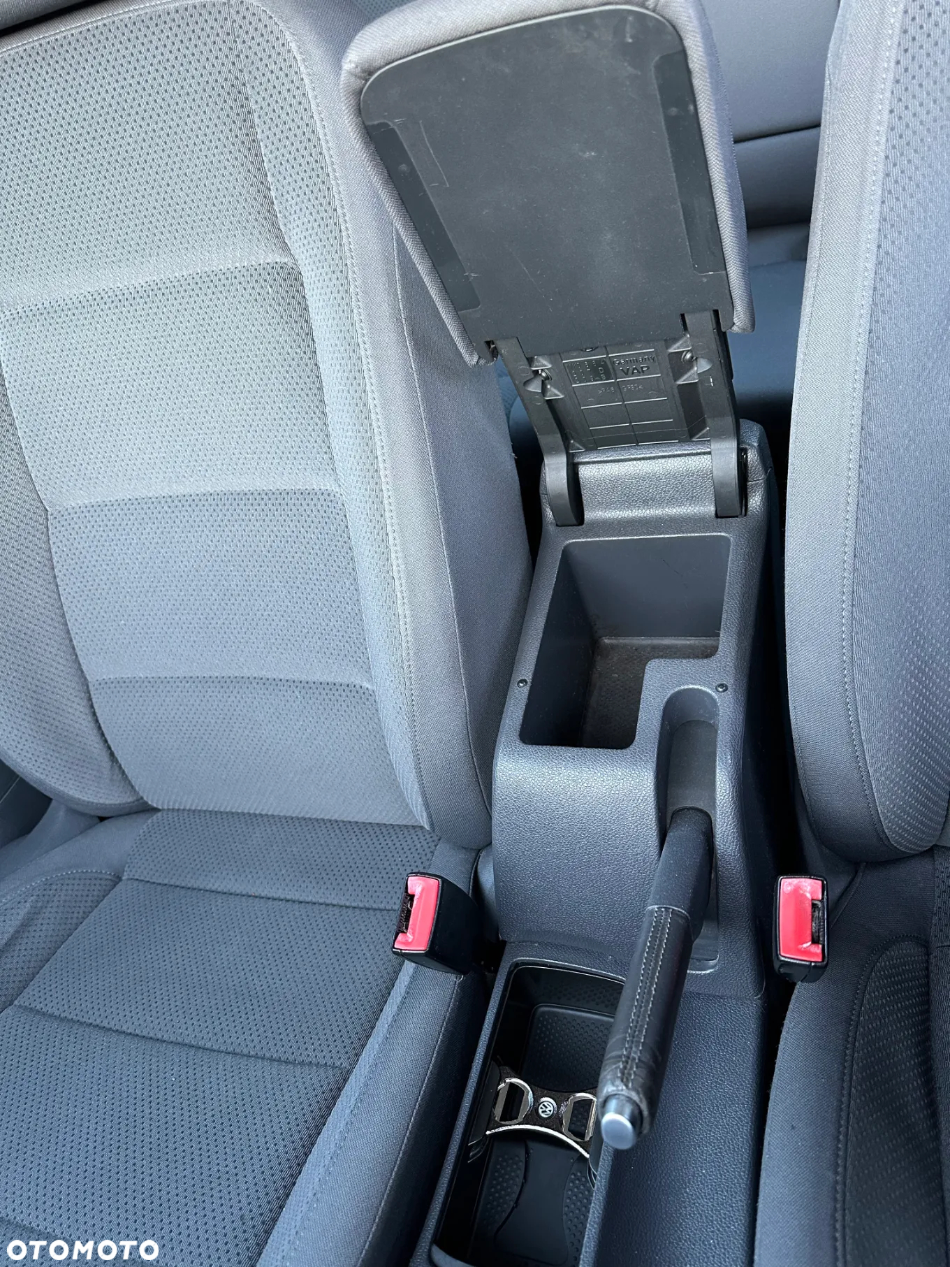 Volkswagen Golf - 24