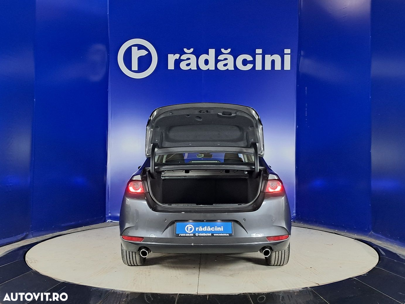 Mazda 3 - 13