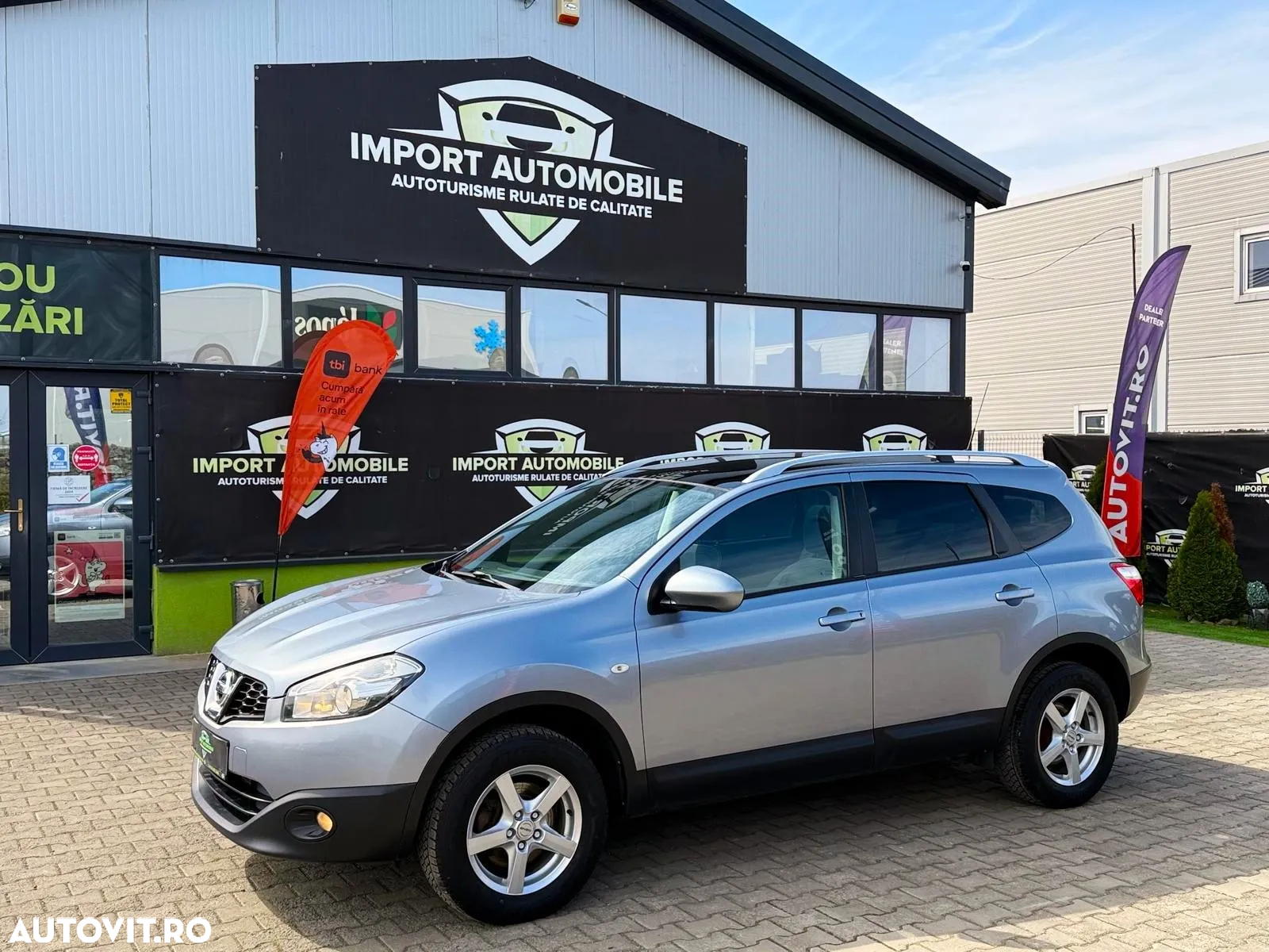 Nissan Qashqai+2 - 5