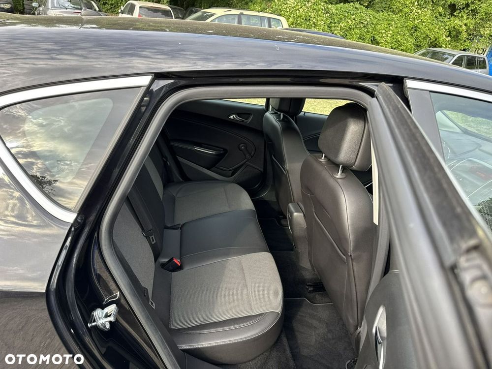 Opel Astra - 17