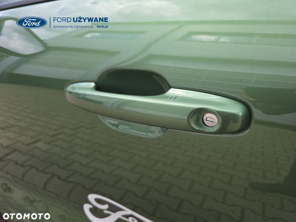 Ford Kuga - 27