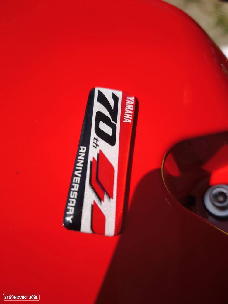 Yamaha R 9 Ediçao 70 anos - 8