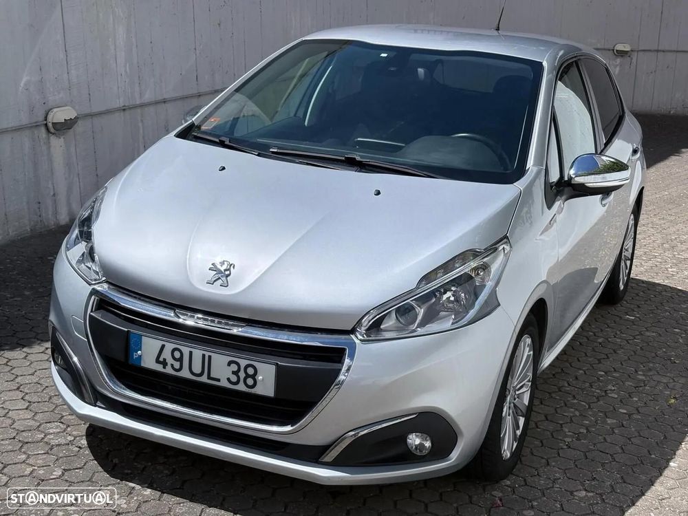 Peugeot 208 1.6 BlueHDi Style - 5