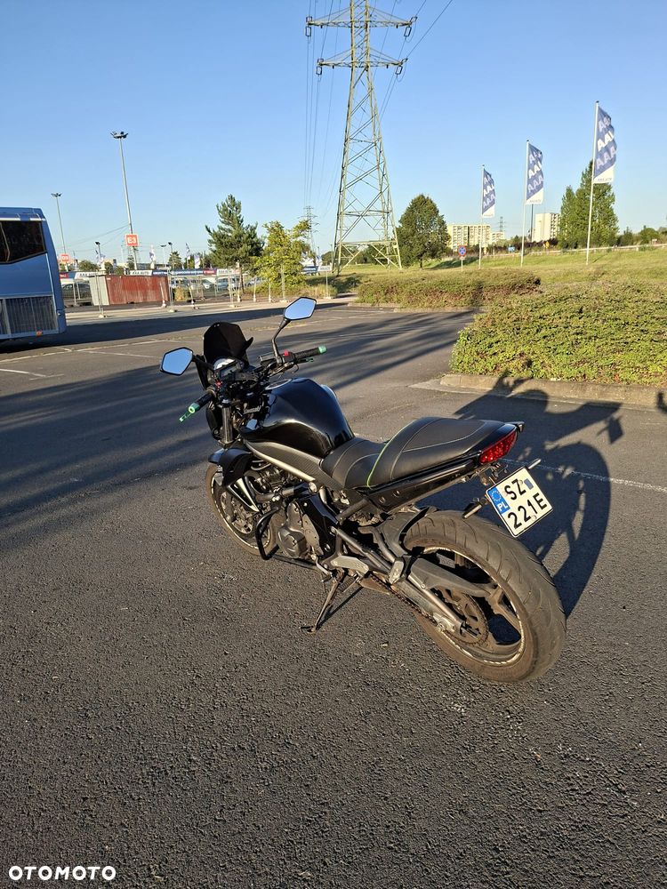 Kawasaki ER - 7