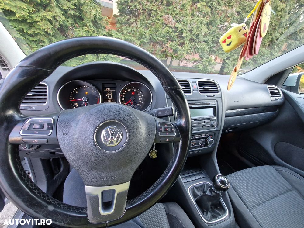 Volkswagen Golf 2.0 TDI DPF Trendline 119 g - 6