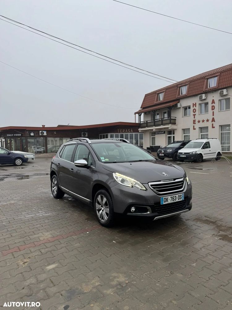 Peugeot 2008 1.6 e-HDi FAP STT Allure - 2