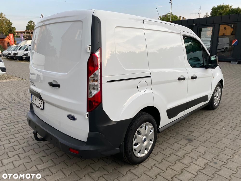 Ford CONNECT - 5