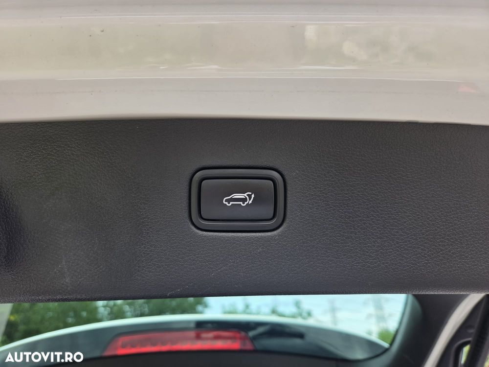 Hyundai Tucson 2.0 CRDI 4WD Automatik Premium - 14