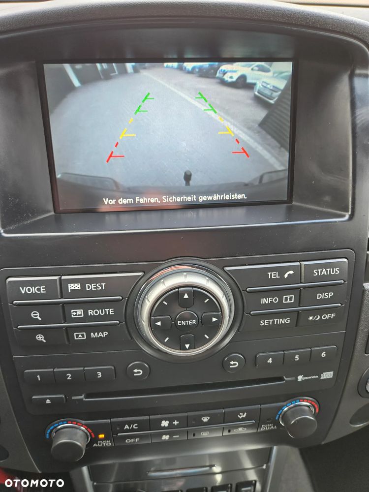 Nissan Navara DPF Autm LB Platinum - 19