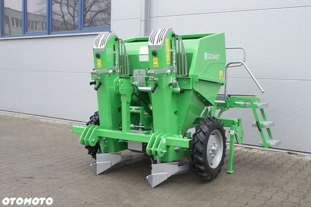 Bomet Sadzarka do ziemniaków S339 - 12