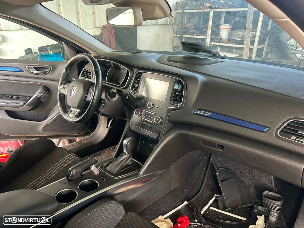 Renault Megane IV GT-Line (2018) - Lote Peças - 7
